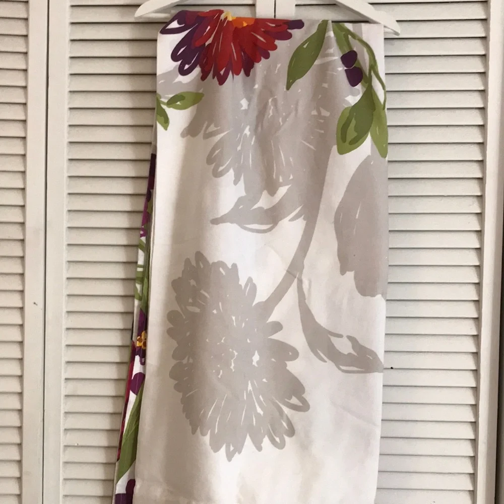 Floral Patterned Shower Curtain